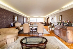 Araguari Jardim Paulista 390m² 04 Dormitórios 02 Suítes 3 Vagas