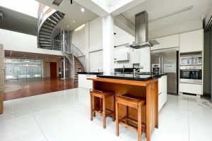 Padrão Jardim paulista 188m² 03 Dormitórios 01 Suítes 4 Vagas