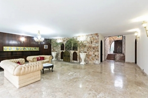 Casa de Vila Jardim Guedala 600m² 04 Dormitórios 04 Suítes 5 Vagas