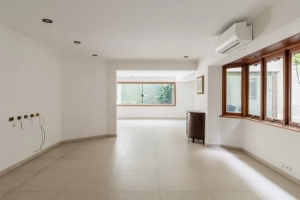 Sobrado Jardim Europa 207m² 03 Dormitórios 02 Suítes 2 Vagas