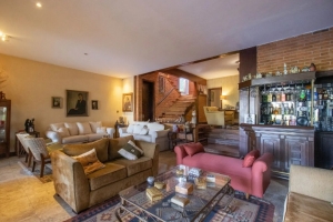 Padrão Cidade Jardim 250m² 04 Dormitórios 03 Suítes 3 Vagas