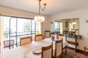 Villa Alexandra Jardim Paulista 293m² 04 Dormitórios 04 Suítes 5 Vagas