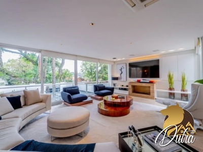 Casa de Condomínio Alto da Boa Vista 380m² 03 Dormitórios 03 Suítes 3 Vagas