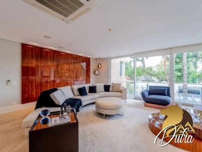 Casa de Condomínio Alto da Boa Vista 380m² 03 Dormitórios 03 Suítes 3 Vagas