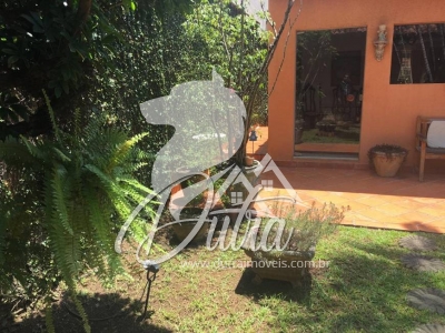 Padrão Jardim Europa 240m² 03 Dormitórios 02 Suítes 3 Vagas