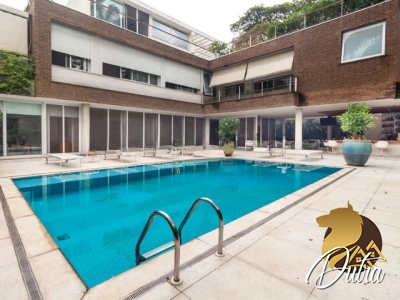 Padrão Jardim Paulista 1460m² 05 Dormitórios 05 Suítes 10 Vagas