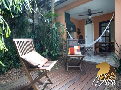 Sobrado Alto de Pinheiros 215m² 03 Dormitórios 01 Suítes 2 Vagas