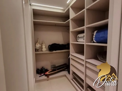 Padrão Jardim Europa 415m² 04 Dormitórios 04 Suítes 3 Vagas