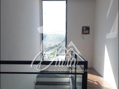 Sobrado Jardim dos Abreus 280m² 03 Dormitórios 03 Suítes 3 Vagas