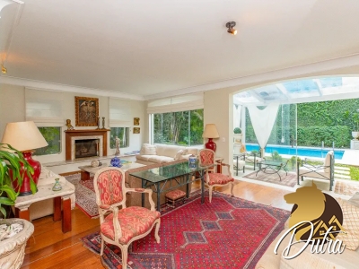 Padrão Alto de Pinheiros 419m² 04 Dormitórios 02 Suítes 2 Vagas