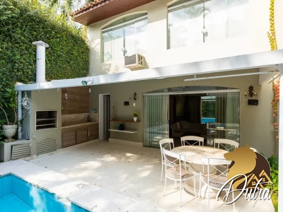 Padrão Alto de Pinheiros 419m² 04 Dormitórios 02 Suítes 2 Vagas