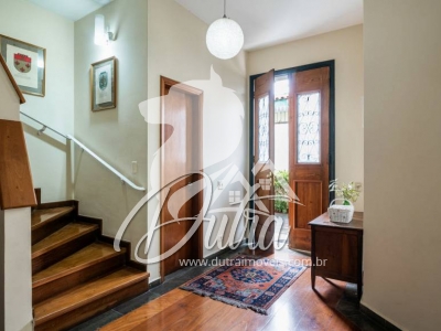 Padrão Vila Madalena 300m² 04 Dormitórios 02 Suítes 4 Vagas