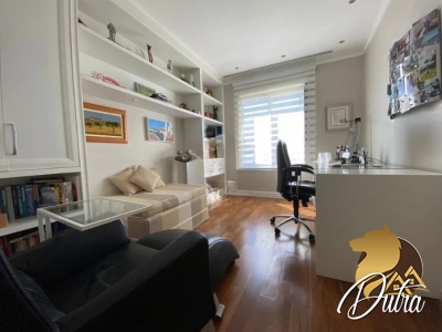 Lindenberg Caroline Mahal Panamby 350m² 04 Dormitórios 04 Suítes 4 Vagas