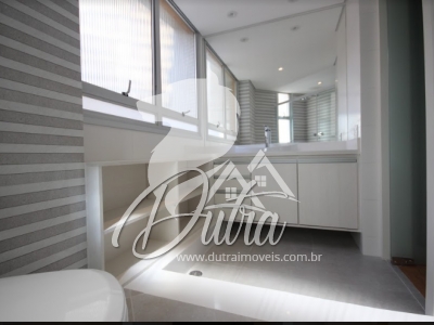 Golden Park Vila Uberabinha 244m² 04 Dormitórios 03 Suítes 3 Vagas