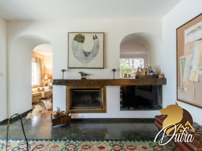 Padrão Alto de Pinheiros 421m² 04 Dormitórios 04 Suítes 4 Vagas