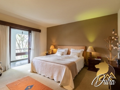 Padrão Alto de Pinheiros 421m² 04 Dormitórios 04 Suítes 4 Vagas