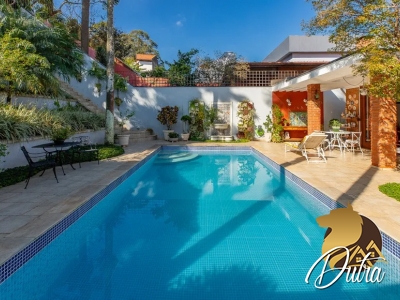 Padrão Jardim Marajoara 228m² 03 Dormitórios 02 Suítes 5 Vagas