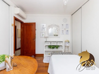 Padrão Jardim Marajoara 228m² 03 Dormitórios 02 Suítes 5 Vagas