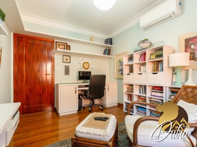 Padrão Jardim Marajoara 228m² 03 Dormitórios 02 Suítes 5 Vagas