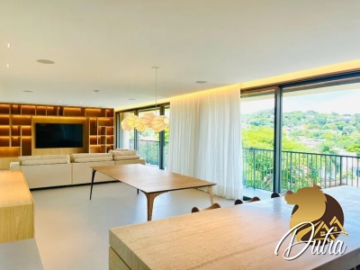 ED. VARANDA CIDADE JARDIM Cidade Jardim 252m² 03 Dormitórios 03 Suítes 4 Vagas