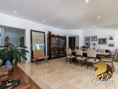 condominio vila verde Jardim Cordeiro 625m² 04 Dormitórios 04 Suítes 5 Vagas