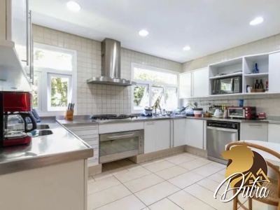 condominio vila verde Jardim Cordeiro 625m² 04 Dormitórios 04 Suítes 5 Vagas