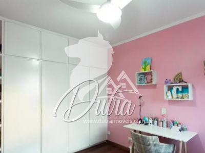 Castel Gandolfo Moema 228m² 04 Dormitórios 03 Suítes 4 Vagas