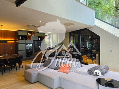 SÃO PAULO II Granja Viana 1300m² 05 Dormitórios 05 Suítes 4 Vagas
