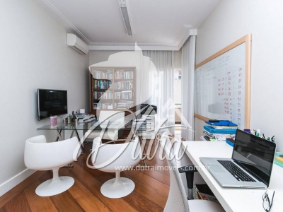 Villa D'este Vila Suzana 393m² 04 Dormitórios 03 Suítes 6 Vagas