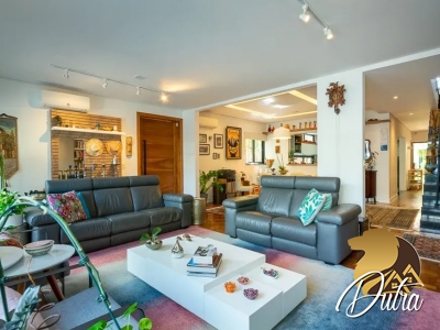 Padrão Jardim Paulista 268m² 03 Dormitórios 03 Suítes 3 Vagas