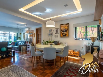 Padrão Jardim Paulista 268m² 03 Dormitórios 03 Suítes 3 Vagas