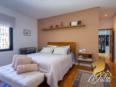 Padrão Jardim Paulista 268m² 03 Dormitórios 03 Suítes 3 Vagas