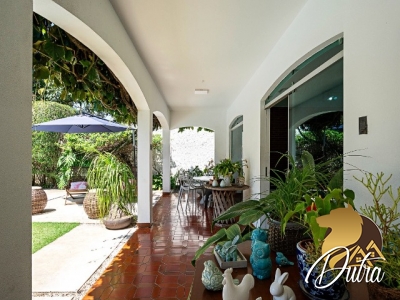 Padrão Alto de Pinheiros 393m² 04 Dormitórios 02 Suítes 6 Vagas