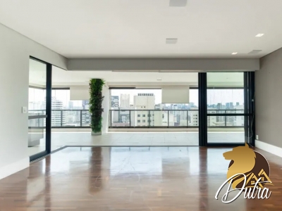 Araguari 561 Vila Uberabinha 184m² 03 Dormitórios 03 Suítes 3 Vagas