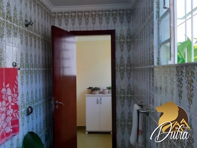 Casa Groelandia Jardim América 175m² 03 Dormitórios 01 Suítes 3 Vagas