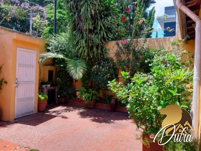 Casa Groelandia Jardim América 175m² 03 Dormitórios 01 Suítes 3 Vagas