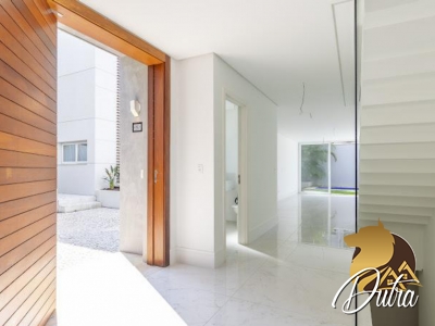 Condomínio Hipica gardem Chácara Santo Antônio (Zona Su 525m² 04 Dormitórios 04 Suítes 5 Vagas