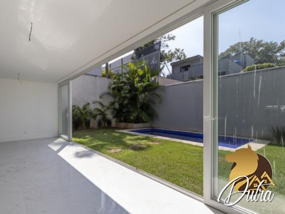 Condomínio Hipica gardem Chácara Santo Antônio (Zona Su 525m² 04 Dormitórios 04 Suítes 5 Vagas