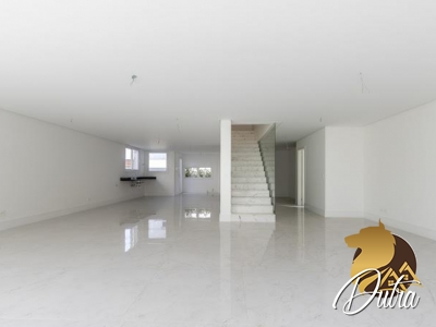 Condomínio Hipica gardem Chácara Santo Antônio (Zona Su 525m² 04 Dormitórios 04 Suítes 5 Vagas