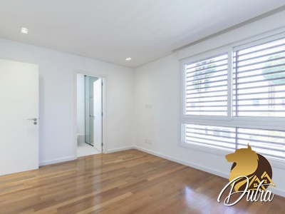 Condomínio Hipica gardem Chácara Santo Antônio (Zona Su 525m² 04 Dormitórios 04 Suítes 5 Vagas