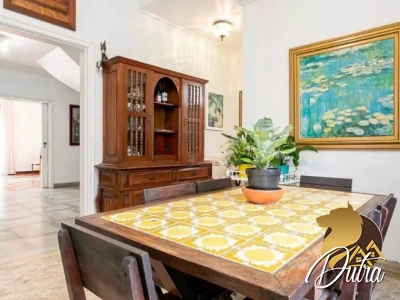 Padrão Jardim Paulista 370m² 03 Dormitórios 03 Suítes 4 Vagas