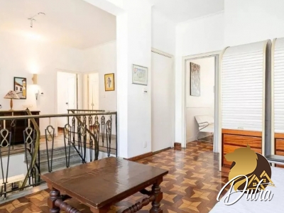 Padrão Jardim Paulista 370m² 03 Dormitórios 03 Suítes 4 Vagas