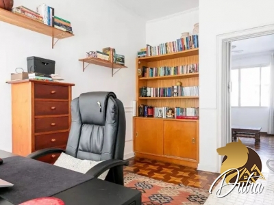 Padrão Jardim Paulista 370m² 03 Dormitórios 03 Suítes 4 Vagas