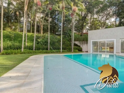 Casa de Condomínio Alto Da Boa Vista 867m² 04 Dormitórios 04 Suítes 8 Vagas