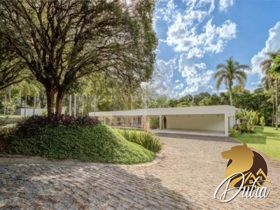 Casa de Condomínio Alto Da Boa Vista 867m² 04 Dormitórios 04 Suítes 8 Vagas