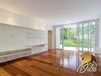 Casa de Condomínio Alto Da Boa Vista 867m² 04 Dormitórios 04 Suítes 8 Vagas