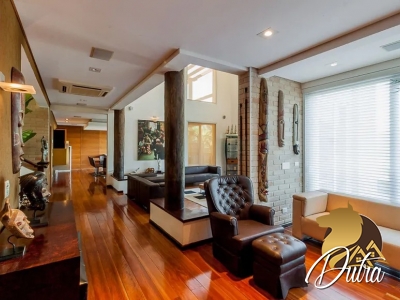 Alpha 10 Alphaville 1600m² 07 Dormitórios 05 Suítes 6 Vagas