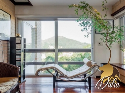 Alpha 10 Alphaville 1600m² 07 Dormitórios 05 Suítes 6 Vagas