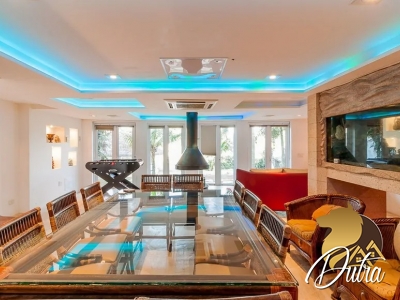 Alpha 10 Alphaville 1600m² 07 Dormitórios 05 Suítes 6 Vagas