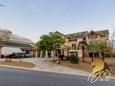 Alpha 10 Alphaville 1600m² 07 Dormitórios 05 Suítes 6 Vagas